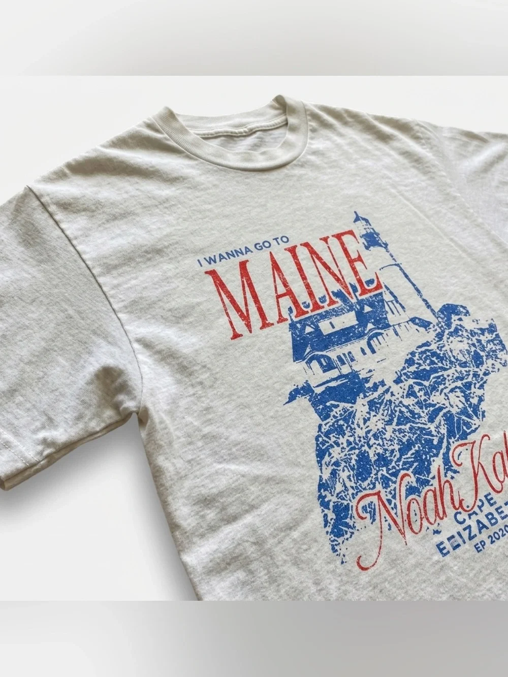 White 'I Wanna Go To Maine' Graphic Tee - Noah Kahan Gift For Fan